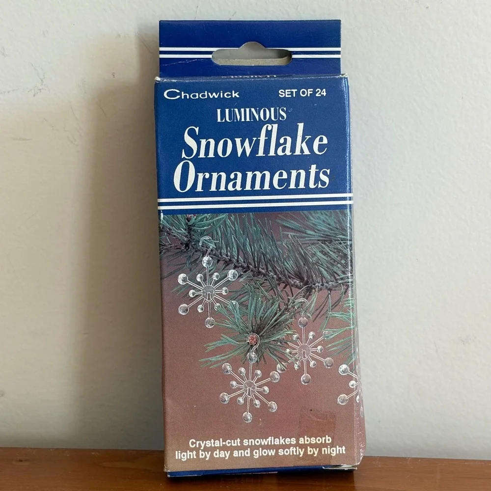 Vintage Chadwick Snowflake Ornaments Set of 24 Glow in the Dark Christmas